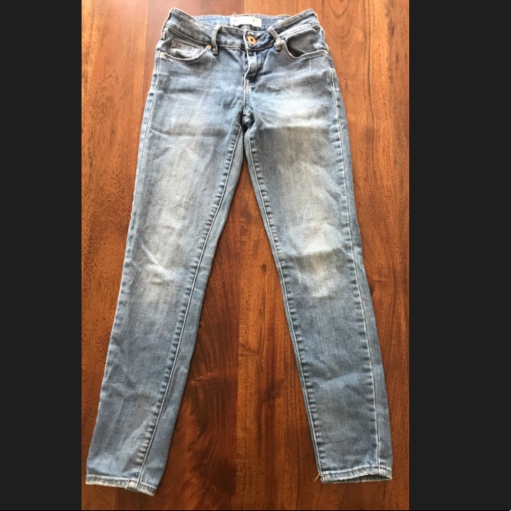 Bullhead Low Rise Skinniest Jean